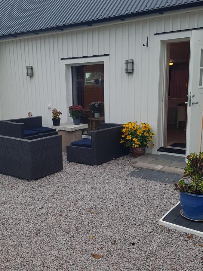 Raselund Gard Apartment Vinninga Exterior photo